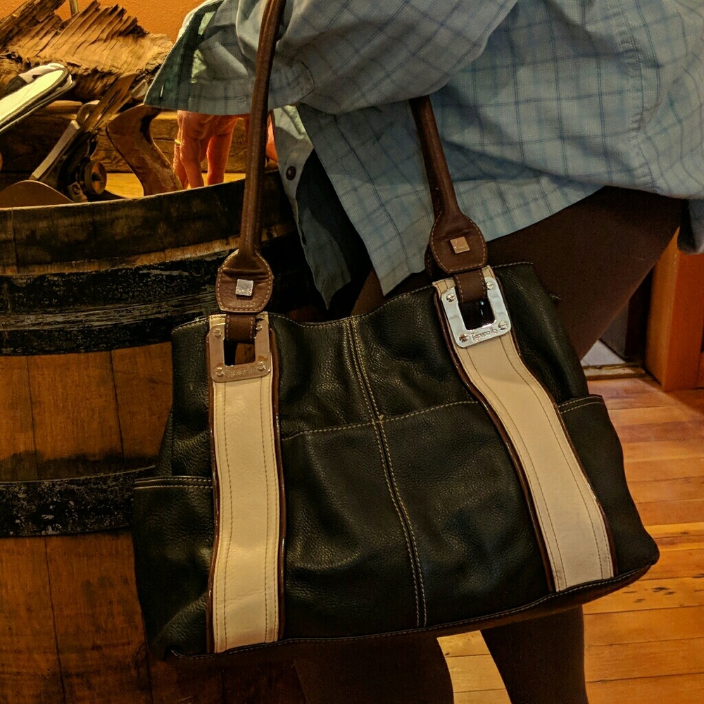 Purse - Picture 2 of 5